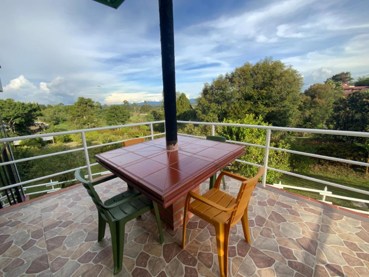 Finca Hotel 12 Palmas- Aeropuerto Jmc Rionegro Extérieur photo