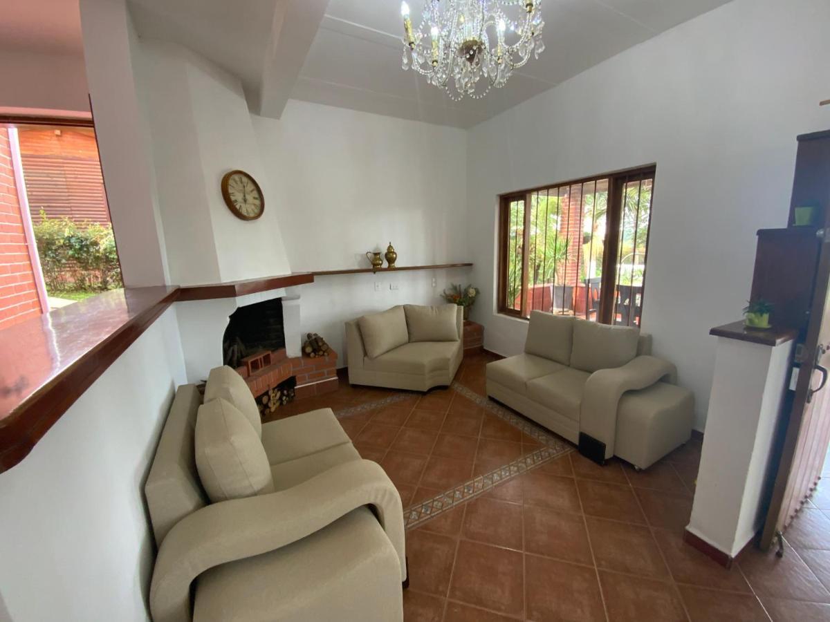 Finca Hotel 12 Palmas- Aeropuerto Jmc Rionegro Extérieur photo