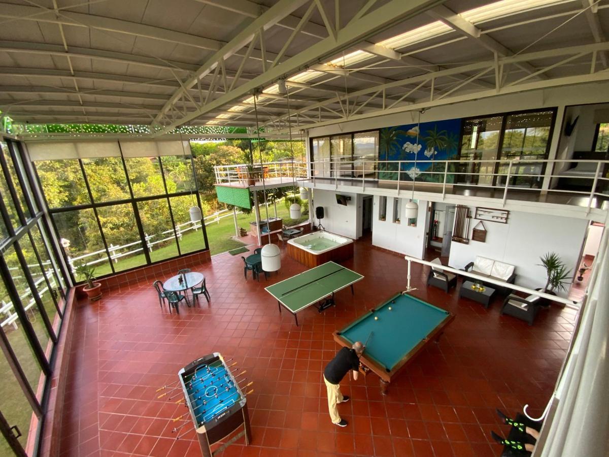 Finca Hotel 12 Palmas- Aeropuerto Jmc Rionegro Extérieur photo