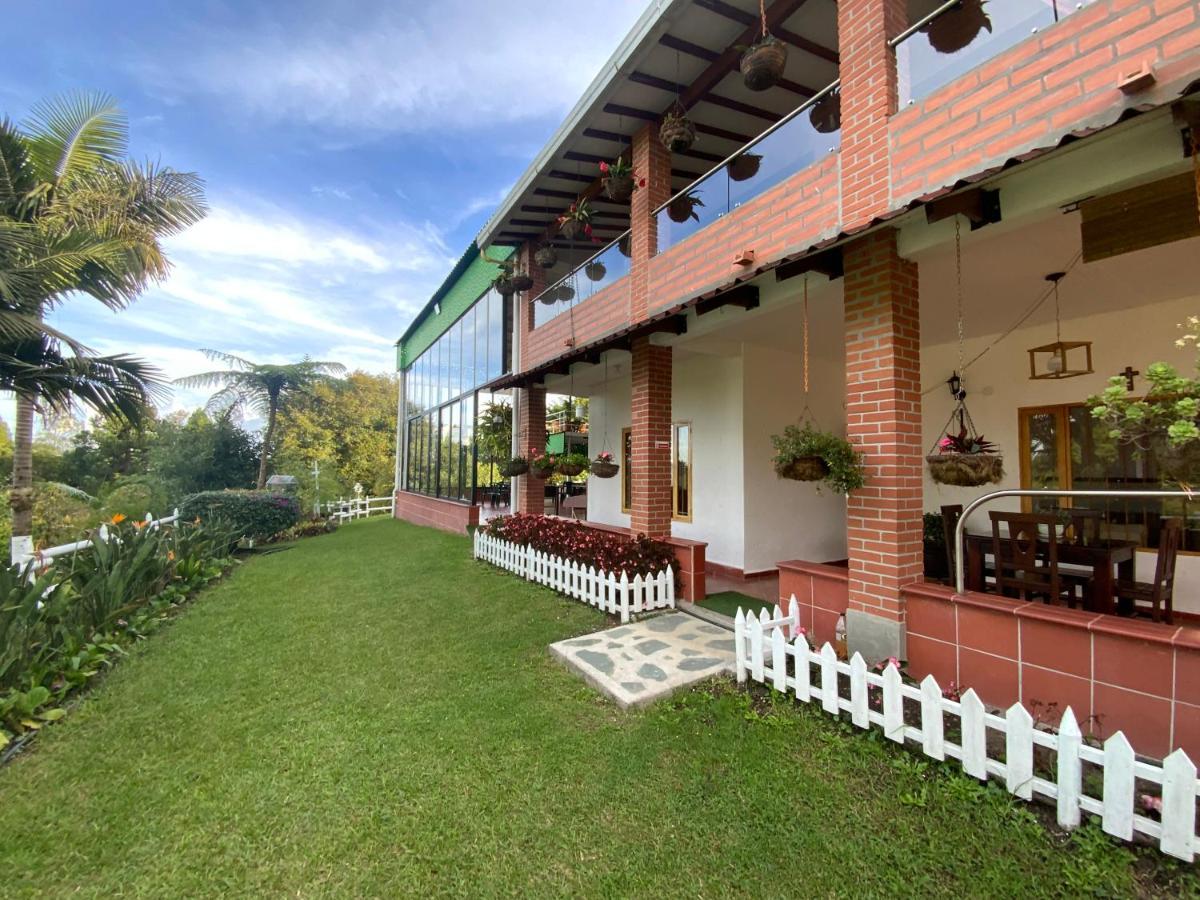Finca Hotel 12 Palmas- Aeropuerto Jmc Rionegro Extérieur photo