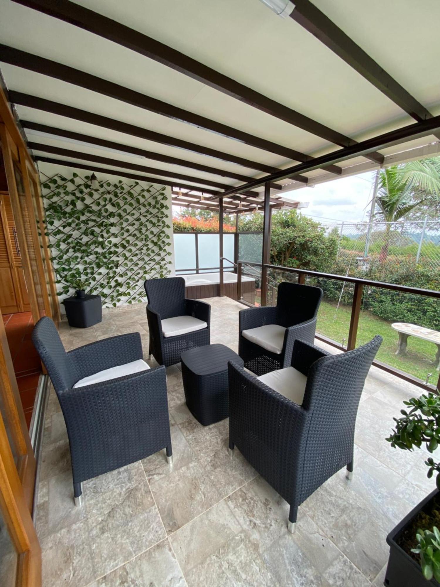 Finca Hotel 12 Palmas- Aeropuerto Jmc Rionegro Extérieur photo