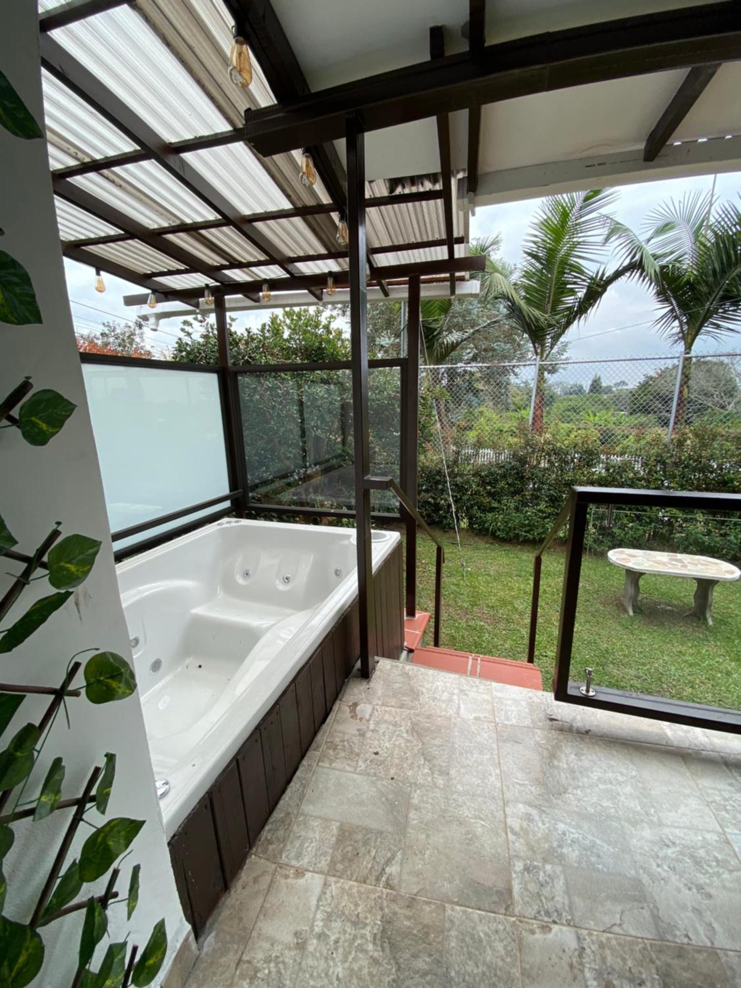 Finca Hotel 12 Palmas- Aeropuerto Jmc Rionegro Extérieur photo